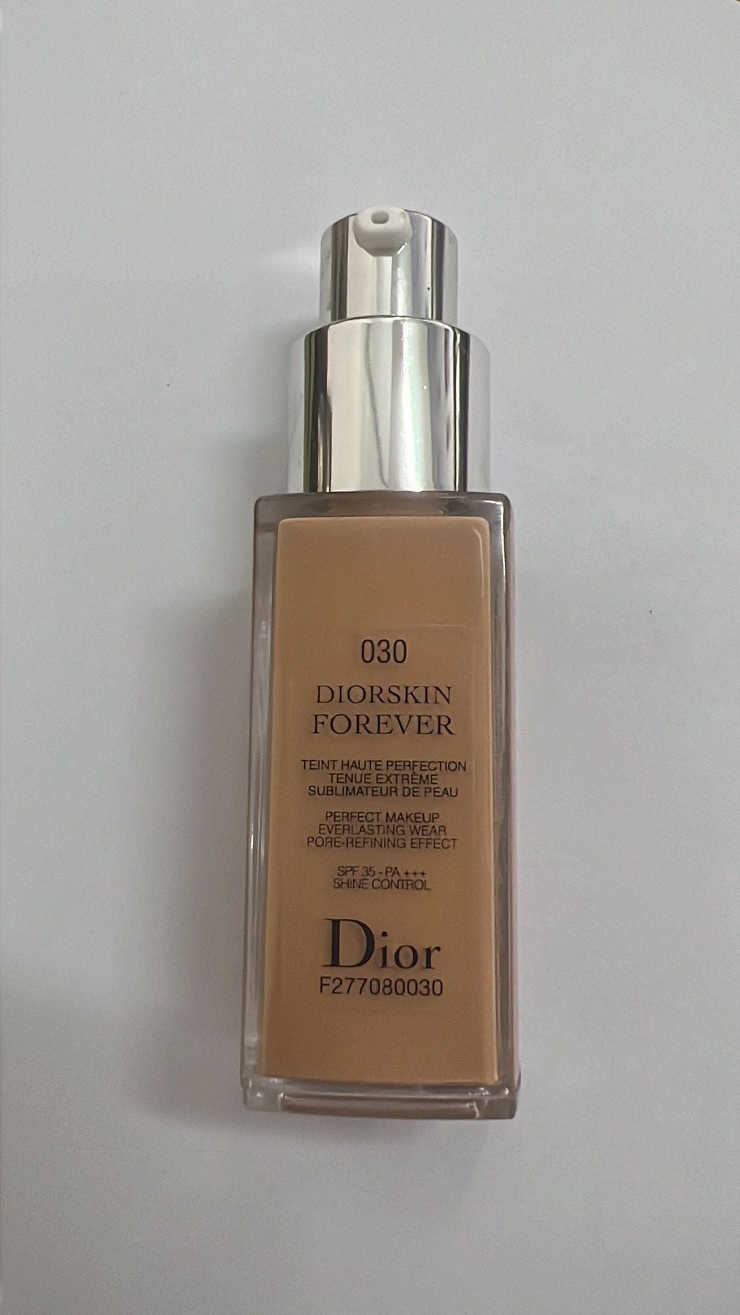 Dior Fondotinta Diorskin Forever SPF35 - 20ml Tester - Profumo Web