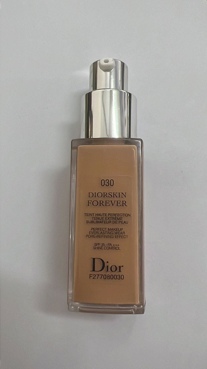 Dior Fondotinta Diorskin Forever SPF35 - 20ml Tester - Profumo Web
