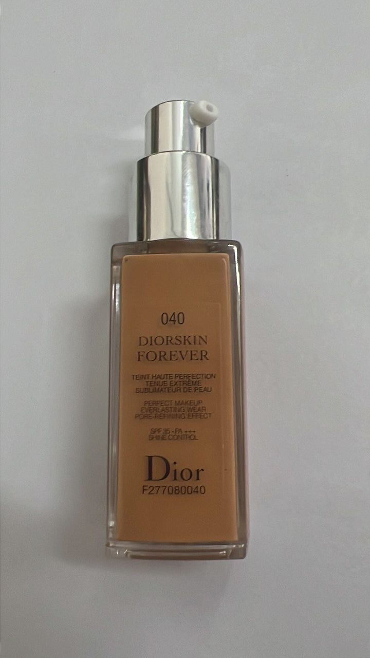 Dior Fondotinta Diorskin Forever SPF35 - 20ml Tester - Profumo Web